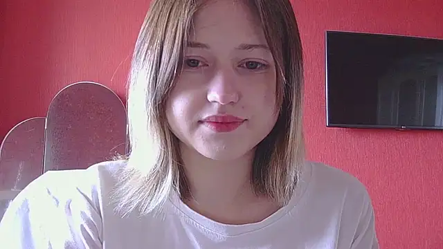 Snapshot of Beloved_Mary chatting on May 2026 06:18:02 AM Beloved Mary online show from May 2026 06:18:02 AM