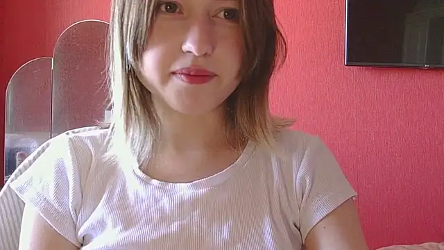 Snapshot of Beloved_Mary chatting on May 2026 07:47:01 AM Beloved Mary online show from May 2026 07:47:01 AM