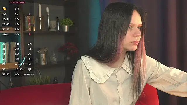 kittenlolla online show from April 2026 01:38:01 PM