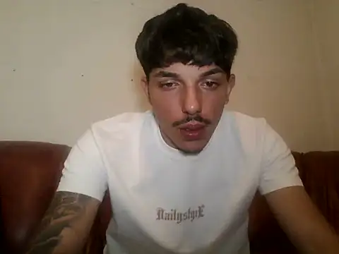 danbig01 online show from May 2026 09:09:02 PM
