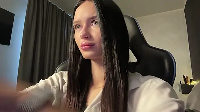 MoranaNoir online show from March 2026 04:40:01 AM