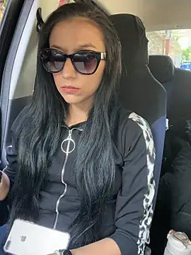 anamaria04 online show from April 2026 02:44:01 PM