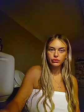 CarmenCapricorn online show from March 2026 07:53:01 PM