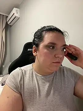 Luizaa004 online show from March 2026 08:22:02 PM