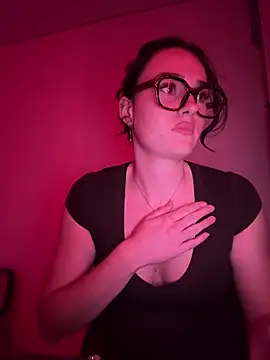 Claraaaaa06 online show from April 2026 07:38:02 PM