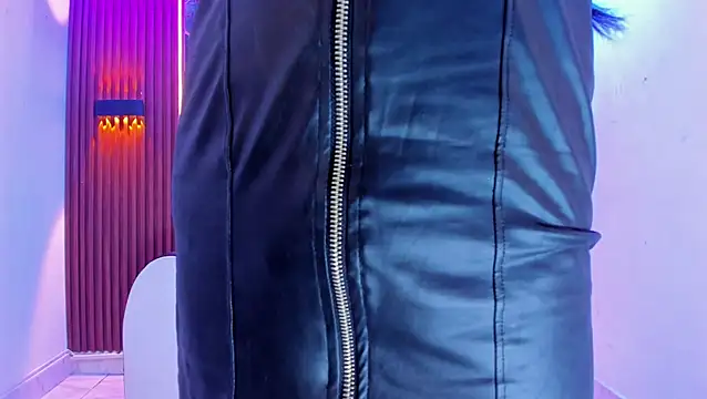 Zafira House  X online show from March 2026 04:08:01 AM