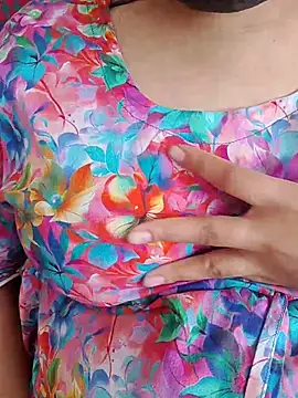 mitu Queen online show from March 2026 06:52:01 AM