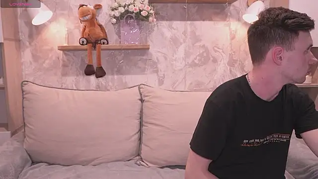 Magic Pasha online show from March 2026 04:57:01 PM