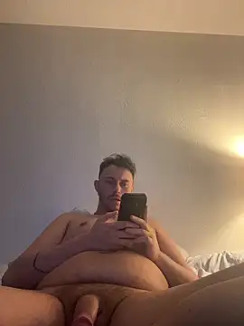 TallHungandCloudy69 online show from March 2026 01:45:01 AM