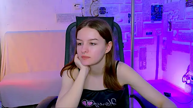 KellieBanshe online show from June 2026 04:24:01 AM