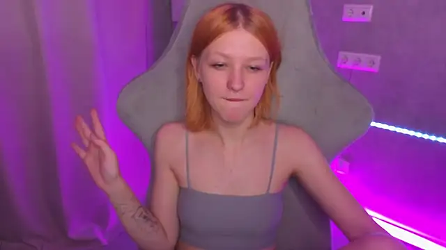 Emma Dusk online show from June 2026 01:06:01 AM