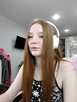 Mary Blu online show from February 2026 04:07:02 PM