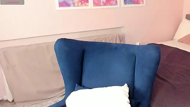 Snapshot of moonlight__67 chatting on April 2026 11:30:02 AM moonlight 67 online show from April 2026 11:30:02 AM