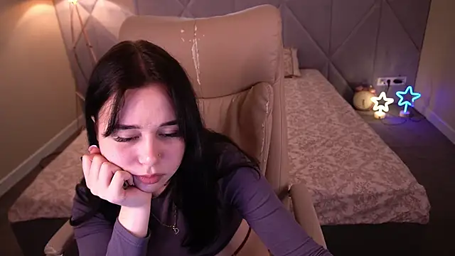 TorrySrar online show from April 2026 12:40:02 PM