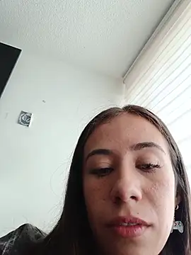 Snapshot of dafneblase chatting on May 2026 12:20:01 PM dafneblase online show from May 2026 12:20:01 PM