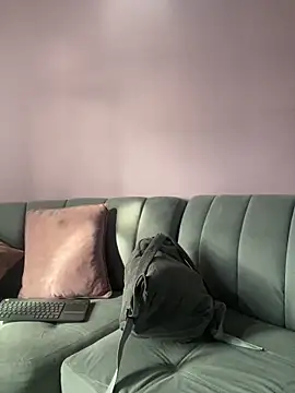 Im Luuu online show from March 2026 01:05:01 PM