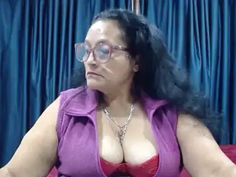 Snapshot of _BellaNocturna chatting on June 2026 02:53:01 AM BellaNocturna online show from June 2026 02:53:01 AM