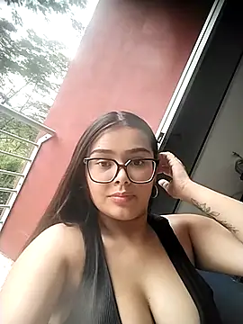 pregnant kitten01 online show from March 2026 07:20:02 PM