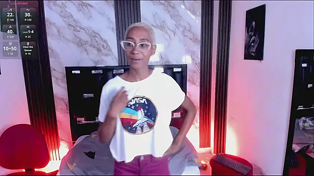 Snapshot of Nina_vegas chatting on May 2026 02:44:01 PM Nina vegas online show from May 2026 02:44:01 PM