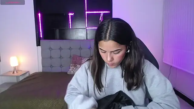  chloe 1 online show from March 2026 08:03:01 PM