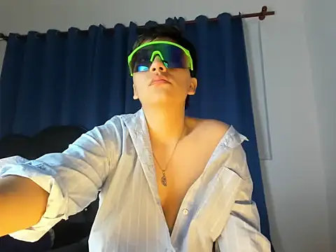 Taveko Soler online show from April 2026 07:04:02 PM