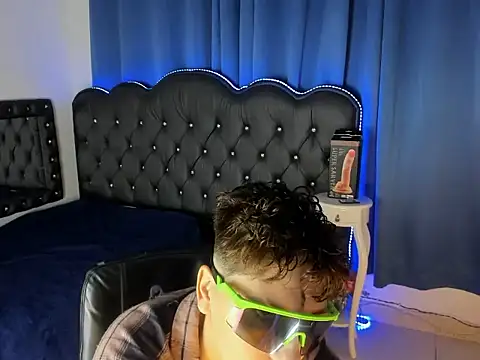 Taveko Soler online show from April 2026 10:56:02 PM