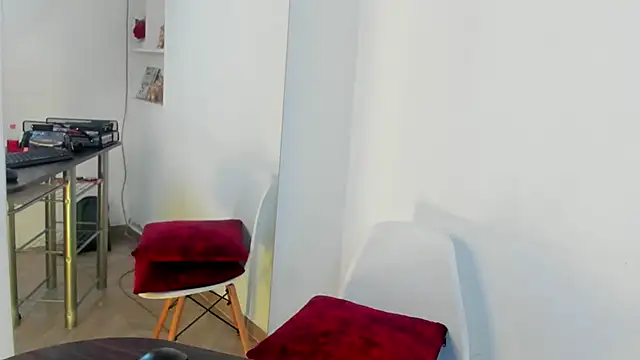 jaade doll online show from April 2026 07:58:01 PM