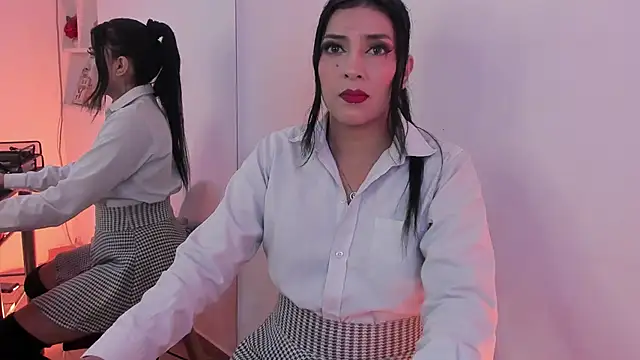 jaade doll online show from April 2026 02:34:01 PM