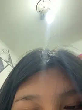 Snapshot of lunaluxe7 chatting on March 2026 12:36:02 AM lunaluxe7 online show from March 2026 12:36:02 AM