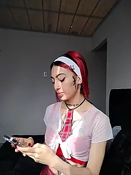 Aviigail online show from April 2026 01:17:01 PM