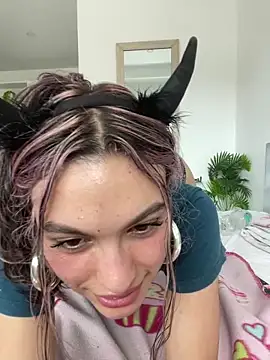 SweetCherry   online show from June 2026 07:51:02 PM