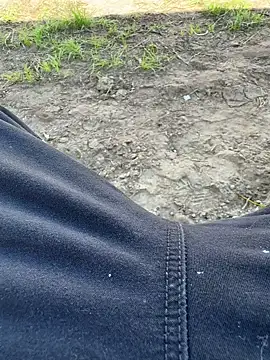 freetom31 online show from April 2026 01:49:02 AM