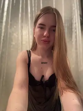 KayShaw online show from April 2026 04:19:01 PM