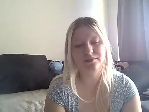 Snapshot of LenaSecret19 chatting on March 2026 06:29:02 AM LenaSecret19 online show from March 2026 06:29:02 AM