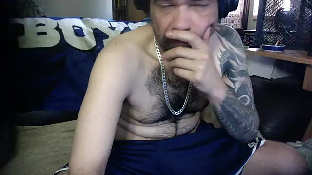 Snapshot of KinkyTOMan chatting on June 2026 10:42:02 AM KinkyTOMan online show from June 2026 10:42:02 AM