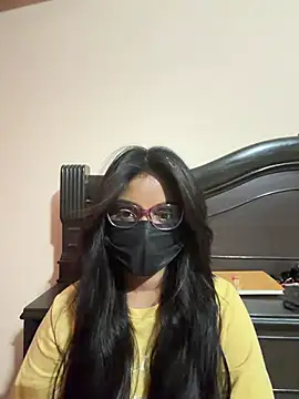 Snapshot of nikki_catz chatting on June 2026 04:11:01 PM nikki catz online show from June 2026 04:11:01 PM