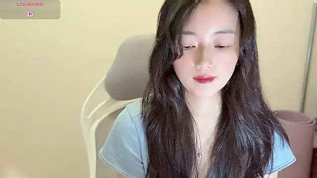 Snapshot of jinxiyao01 chatting on June 2026 04:01:01 AM jinxiyao01 online show from June 2026 04:01:01 AM