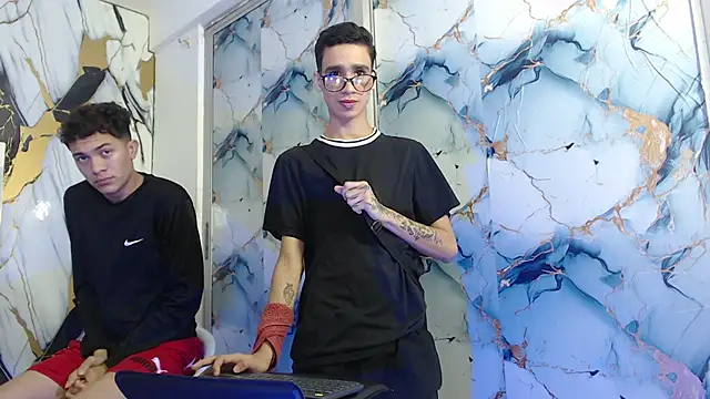 SKYN MAN online show from April 2026 07:22:01 AM