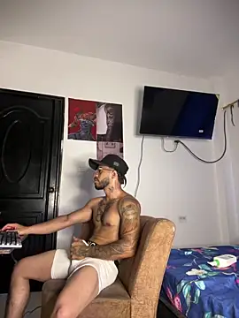 Kenny romano online show from April 2026 04:26:01 PM