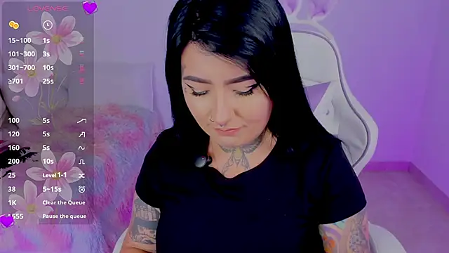 Snapshot of heeyy_kitty chatting on July 2026 08:52:02 PM heeyy kitty online show from July 2026 08:52:02 PM