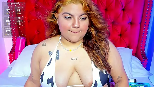 Snapshot of SunnyHoney_ chatting on June 2026 12:22:02 PM SunnyHoney online show from June 2026 12:22:02 PM