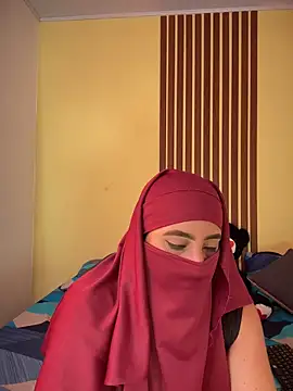 Chandra Yusef online show from March 2026 03:07:02 PM