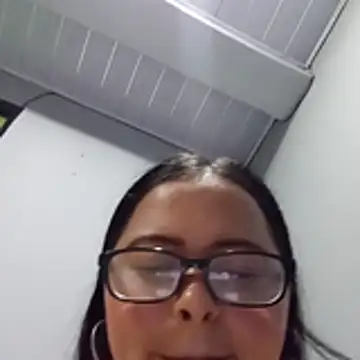 violetapeeveet online show from April 2026 06:19:01 AM