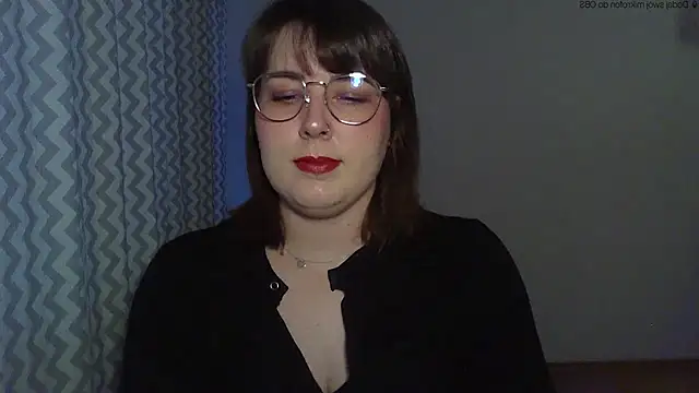 Snapshot of ClaraHard chatting on May 2026 05:53:02 PM ClaraHard online show from May 2026 05:53:02 PM