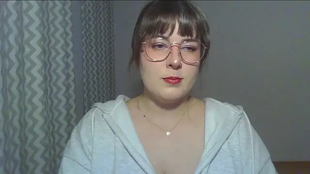 Snapshot of ClaraHard chatting on June 2026 07:14:01 PM ClaraHard online show from June 2026 07:14:01 PM