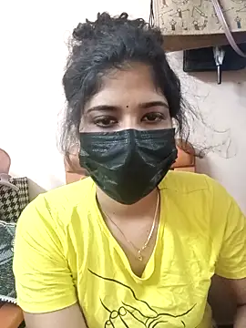 Sunitha28 online show from May 2026 07:52:01 PM