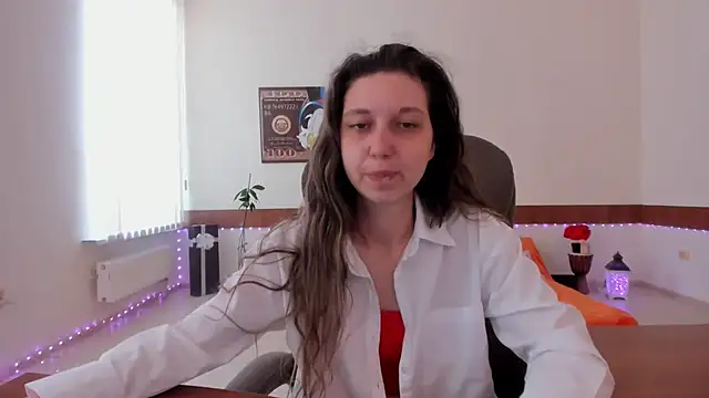 Snapshot of Ellina_Star chatting on May 2026 08:21:01 AM Ellina Star online show from May 2026 08:21:01 AM