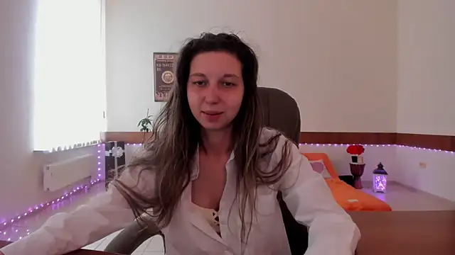 Snapshot of Ellina_Star chatting on June 2026 08:16:01 AM Ellina Star online show from June 2026 08:16:01 AM