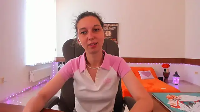 Snapshot of Ellina_Star chatting on July 2026 08:23:01 AM Ellina Star online show from July 2026 08:23:01 AM