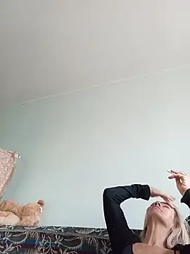 ViktoriaSexi1 online show from March 2026 04:34:02 AM